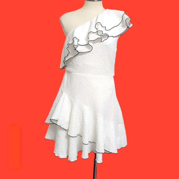 Halston Heritage Women's White Ruff Asymmetric One-shoulder Dress Size 4 - Picture 2 of 11